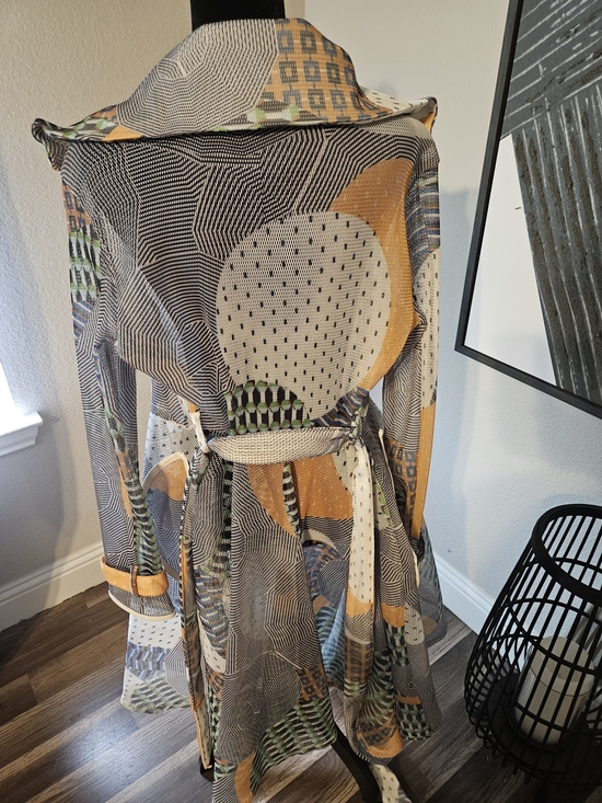 Lightweight Patterned Women's Duster Jacket - Yellow Accent - Picture 2 of 6